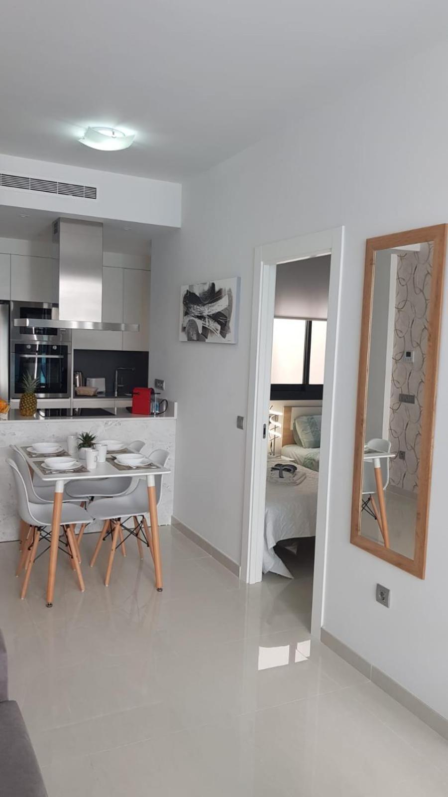 Brilliant Apartment Cibeles Torrevieja Kültér fotó
