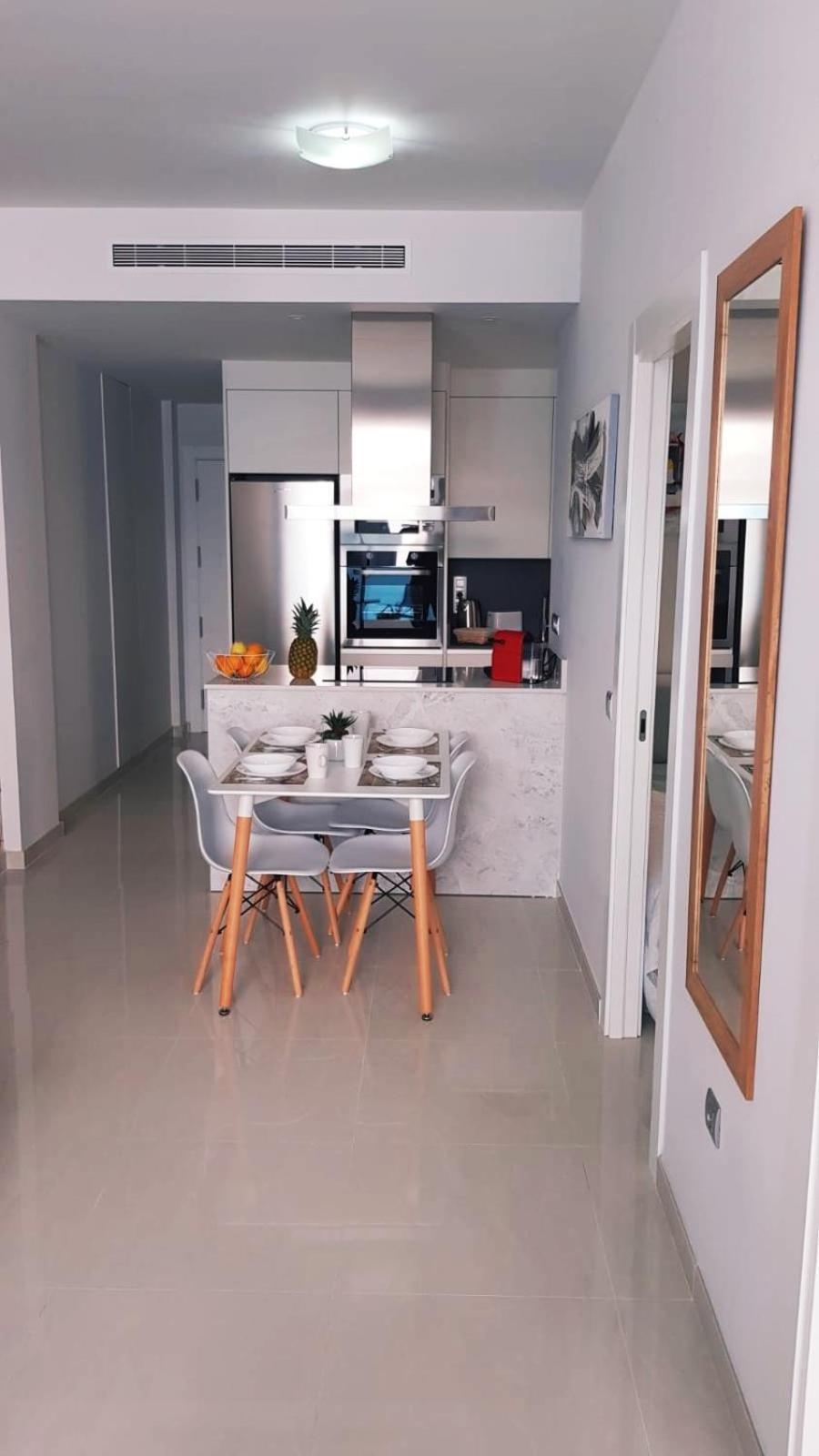 Brilliant Apartment Cibeles Torrevieja Kültér fotó